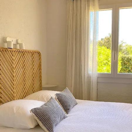 Les Mas Mediterranee *